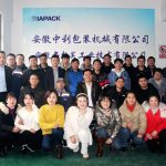 Kami kembali dari liburan.